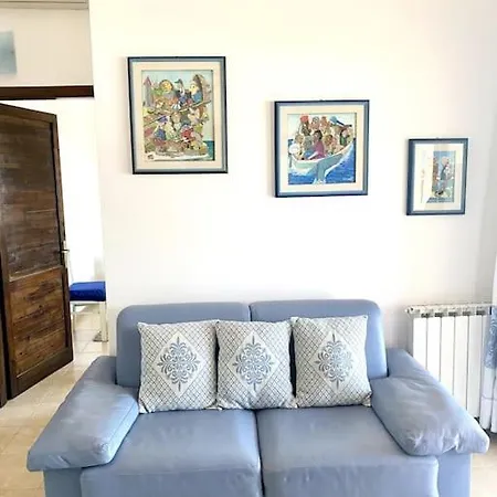 Apartment Con Terrazza Vista Mare. Àrbatax